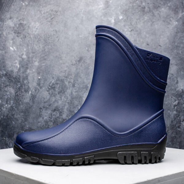 Men's Fashion Non-slip Waterproof Wear-resistant Rain Boots - Image 25