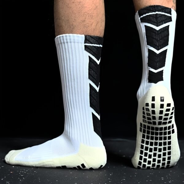 Non-Slip Soccer Grip Socks with Towel Bottom for Enhanced Performance and Stability in Sports - Image 2