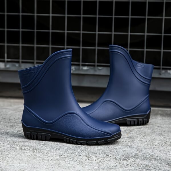 Men's Fashion Non-slip Waterproof Wear-resistant Rain Boots - Image 4